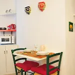 Apartamento Cardinal - 2 Steps From Vatican & Ottaviano Metro - Secure, Vibrant, Wealthy, Accessibile Area - Warm Multilanguage Guest Care