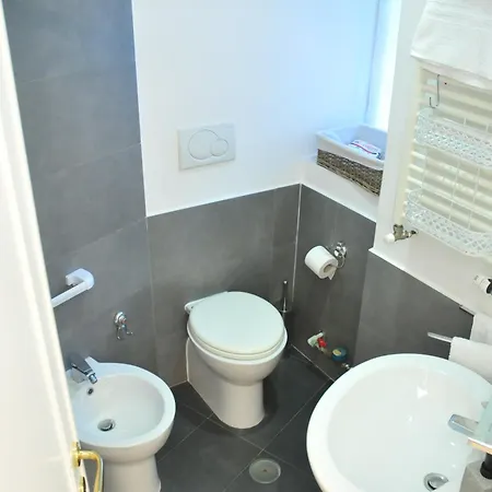 Apartment Cardinal - 2 Steps From Vatican & Ottaviano Metro
