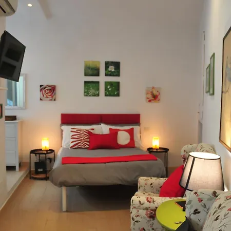 Cardinal - 2 Steps From Vatican & Ottaviano Metro Apartment