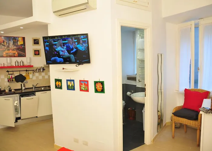 Διαμέρισμα Cardinal - 2 Steps From Vatican & Ottaviano Metro Ρώμη