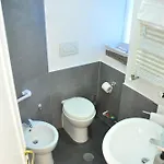 Apartament Cardinal - 2 Steps From Vatican & Ottaviano Metro - Secure, Vibrant, Wealthy, Accessibile Area - Warm Multilanguage Guest Care