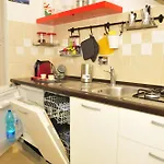 Lejlighed Cardinal - 2 Steps From Vatican & Ottaviano Metro - Secure, Vibrant, Wealthy, Accessibile Area - Warm Multilanguage Guest Care Rom